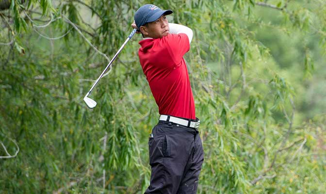 Chris Crisologo led the Clan, tying for sixth after shooting a 1-under par 71 in the third round.